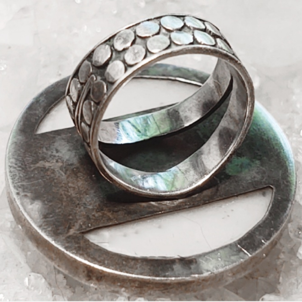 Vintage Oversized Sterling Silver & Abalone Signed Ring- 6.5 - Picture 4 of 8
